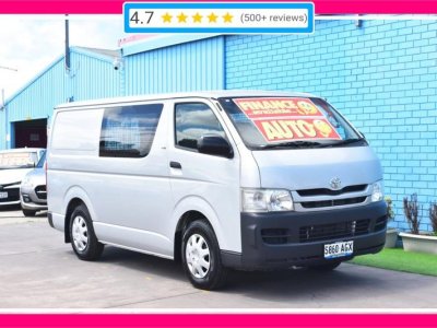 2010 Toyota Hiace Van