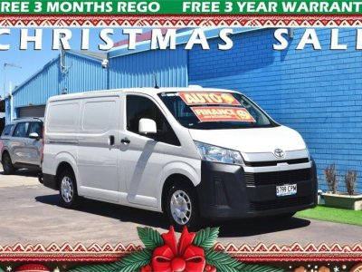 2022 Toyota Hiace Van