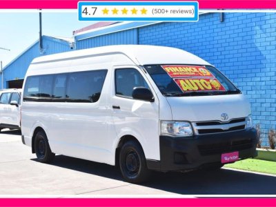 2011 Toyota Hiace Bus