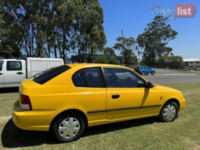 2001 Hyundai Accent LC Hatchback Manual