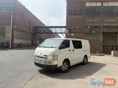 Toyota Hiace 2009 Cars For Sale Used 2009 TOYOTA HIACE LWB 4 SP AUTOMATIC 4D VAN TURBO DIESEL $10,999.00