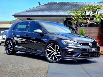 2018 Volkswagen Golf R