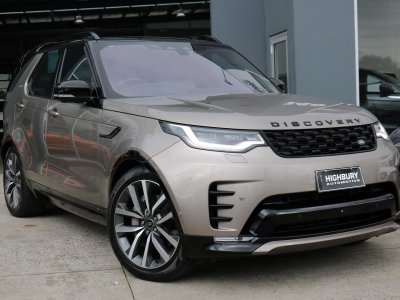 2021 Land Rover Discovery D300 R-dynamic Se
