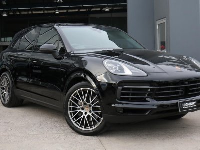 2022 Porsche Cayenne Platinum Edition