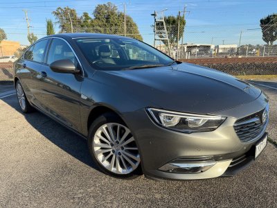 2018 Holden Calais (no Badge)