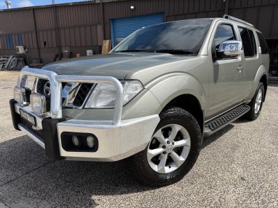 2011 Nissan Pathfinder St-l
