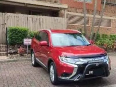 2020 Mitsubishi Outlander TOP Petrol Automatic