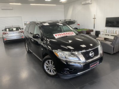 2015 Nissan Pathfinder Petrol