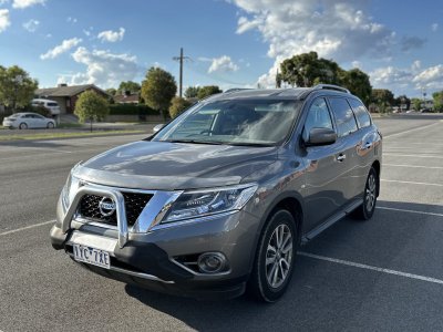 2016 Nissan Pathfinder ST Petrol Automatic