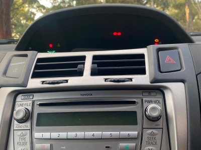 2009 Toyota Yaris Petrol Manual