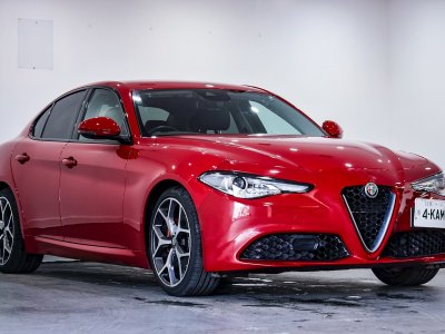 2022 Alfa Romeo Giulia Sport