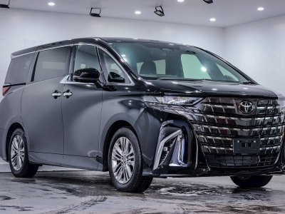 2025 Toyota Alphard