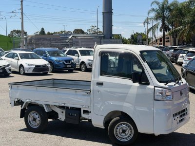 2017 Daihatsu Hi-Jet Manual 4WD