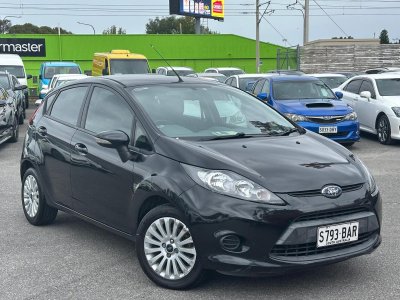 2010 Ford Fiesta LX WS Manual