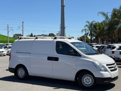 2017 Hyundai iLoad Manual MY17