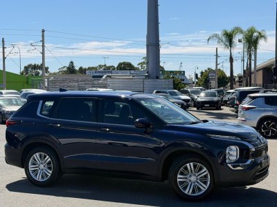 2022 Mitsubishi Outlander ES ZM Auto AWD MY22.5