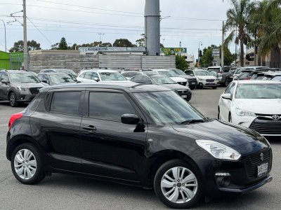 2020 Suzuki Swift GL Navigator Auto