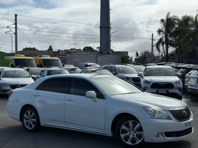 2009 Toyota Crown Majesta Auto