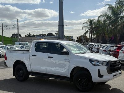 2021 Toyota Hilux SR Auto 4x4 Double Cab