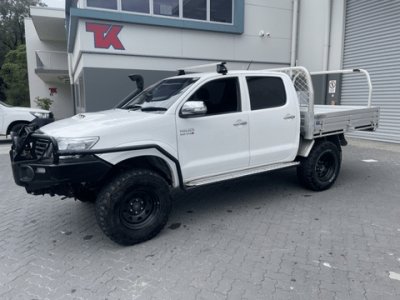 2015 Toyota Hilux 4×4 SR Rent to Own from $325.60 (subject to T&Cs)