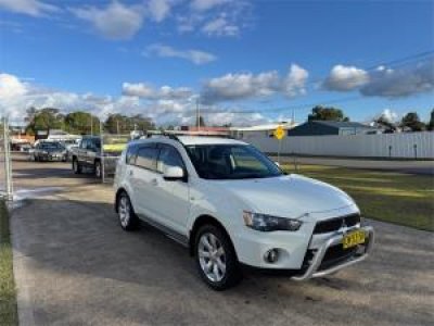 2011 MITSUBISHI OUTLANDER 4D WAGON