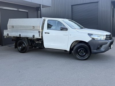 2019 Toyota Hilux TGN121R Workmate 4x2 White 6 Speed Sports Automatic Cab Chassis