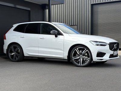 2020 Volvo XC60 UZ MY21 T6 AWD R-Design White 8 Speed Sports Automatic Wagon