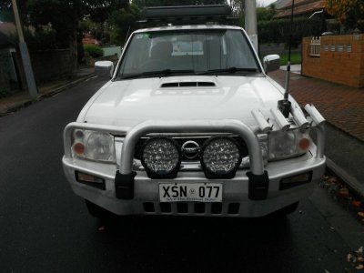 2008 Nissan Navara D22 MY08 ST-R (4x4) White 5 ...