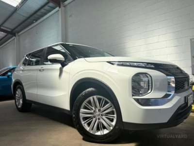 2023 MITSUBISHI OUTLANDER ES 7 SEAT (2WD) ZM MY23