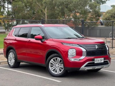 2023 MITSUBISHI OUTLANDER LS 7 SEAT (2WD) ZM MY23