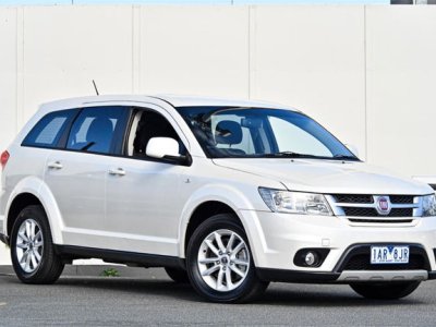 2013 Fiat Freemont Base