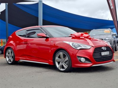 2013 Hyundai Veloster SR Turbo