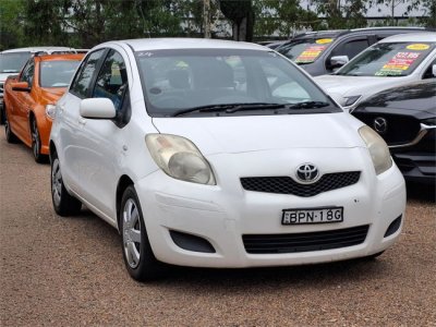 2009 Toyota Yaris YRS