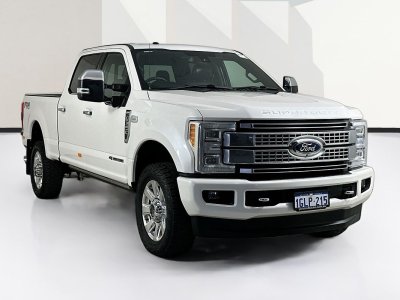 2018 Ford F350 (4x4) Platinum