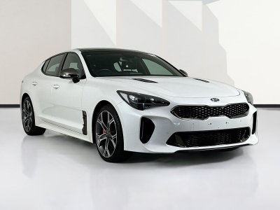 2017 Kia STINGER CK MY18 (344) GT (BLACK LEATHER) 8 SP AUTOMATIC