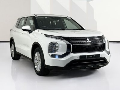 2024 Mitsubishi OUTLANDER ZM MY24 ES 7 SEAT (2WD) CVT AUTO 8 SPEED