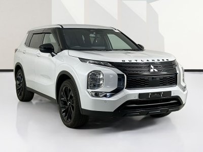 2025 Mitsubishi OUTLANDER ZM MY24 BLACK EDITION 7 SEAT (2WD) CVT AUTO 8 SPEED