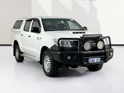 2015 Toyota HILUX KUN26R MY14 SR (4x4) 5 SP AUTOMATIC