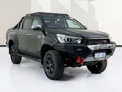 2017 Toyota HILUX GUN126R SR5 (4x4) 6 SP AUTOMATIC