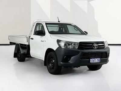 2017 Toyota HILUX TGN121R MY17 WORKMATE 5 SP MANUAL