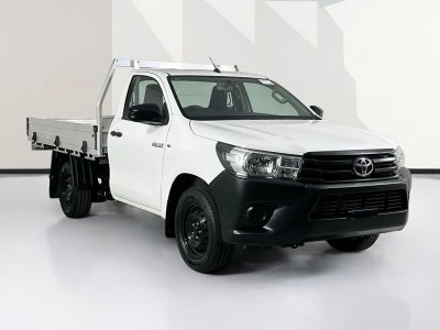 2018 Toyota HILUX TGN121R MY17 WORKMATE 5 SP MANUAL