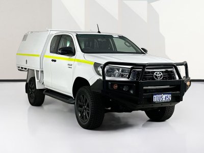 2019 Toyota HILUX GUN126R MY19 SR (4x4) 6 SP MANUAL