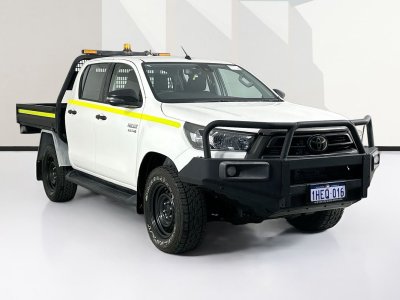 2020 Toyota HILUX GUN126R FACELIFT SR (4x4) 6 SP AUTOMATIC