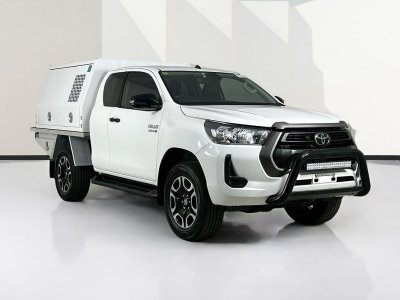 2021 Toyota HILUX GUN126R SR (4x4) 6 SP AUTOMATIC