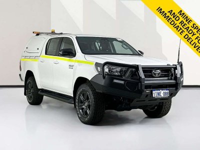 2024 Toyota HILUX GUN126R SR (4x4) 6 SP AUTOMATIC