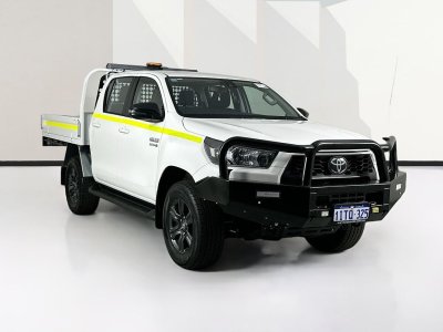 2025 Toyota HILUX GUN126R RC SR 48V (4x4) 6 SP AUTOMATIC