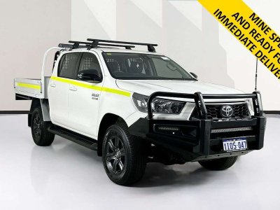 2025 Toyota HILUX GUN126R RC SR (4x4) STEEL WHEELS 6 SP AUTOMATIC