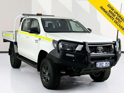 2025 Toyota HILUX GUN126R RC SR (4x4) STEEL WHEELS 6 SP AUTOMATIC