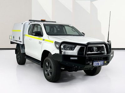 2025 Toyota HILUX GUN126R RC SR (4x4) 6 SP AUTOMATIC