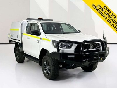 2025 Toyota HILUX GUN126R RC SR (4x4) 6 SP AUTOMATIC